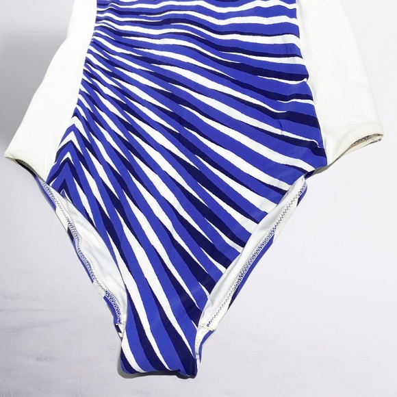 NWT La Perla Striped High Neck One Piece Swimsuit Size 6 (B cup) - Picture 8 of 14